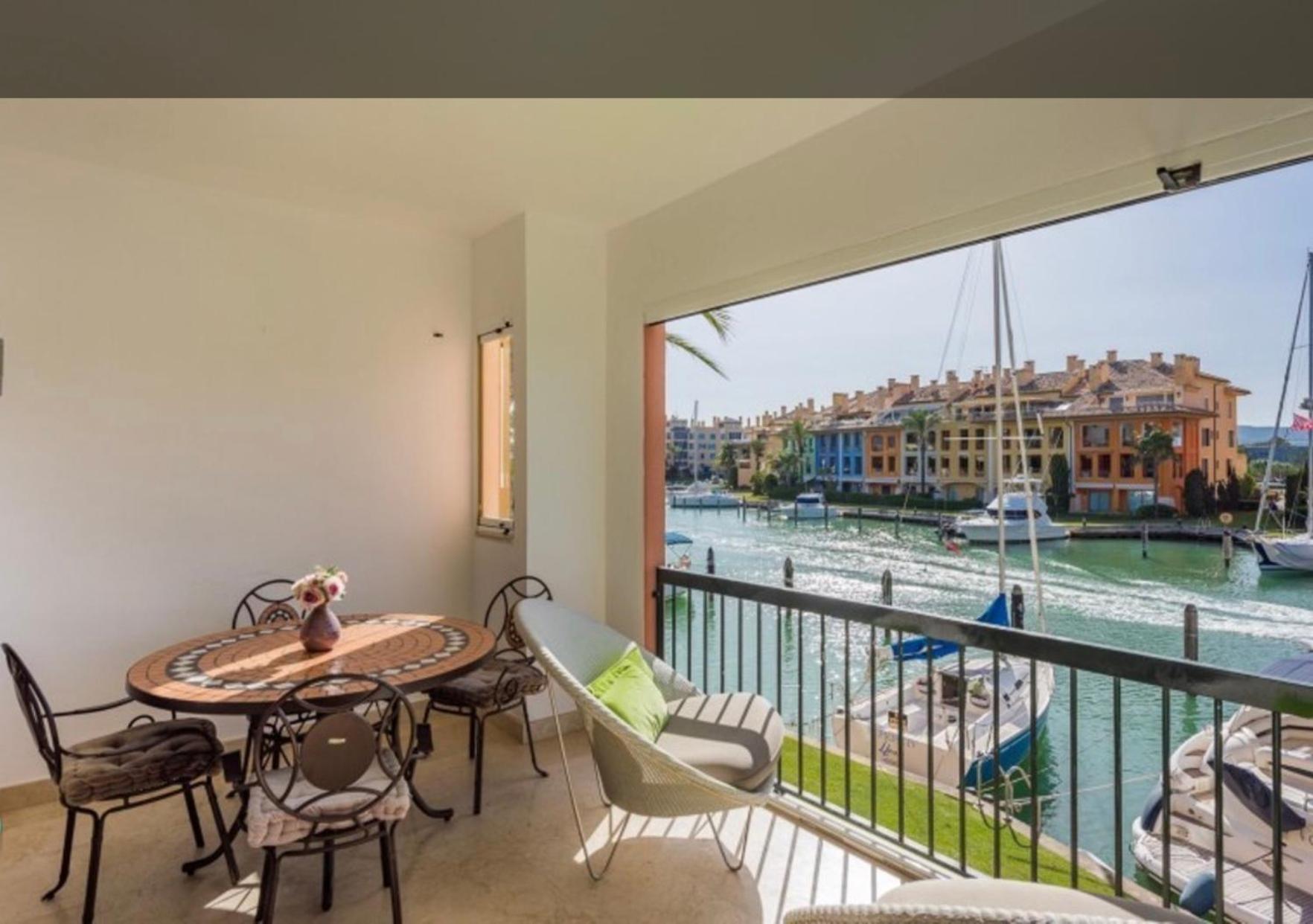 Apartamento Con Piscina ,Playa Con Vistas Panoramicas En La Marina De Sotogrande San Roque  Exterior photo