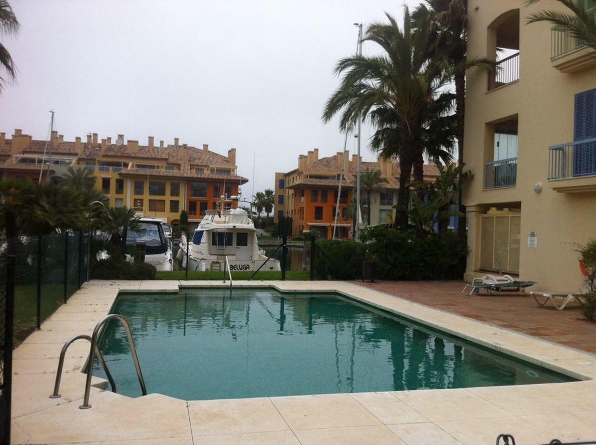 Apartamento Con Piscina ,Playa Con Vistas Panoramicas En La Marina De Sotogrande San Roque  Exterior photo